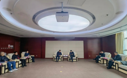 【集团要闻】williamhill官网工作组与遵义市委市政府、汇川区委区政府领导进行座谈