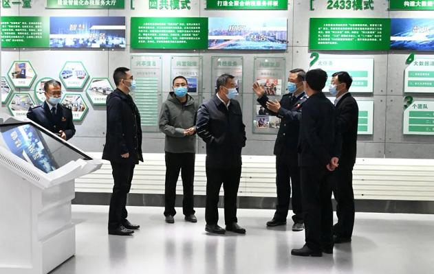 【集团要闻】williamhill官网一行到上党区税务办税服务厅参观学习