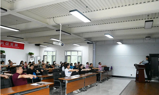 williamhill官网举办安全健康教育知识讲座​